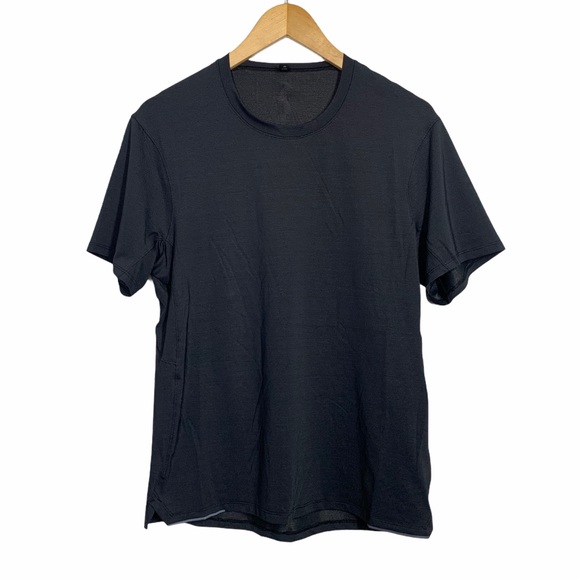 lululemon athletica Other - Lululemon Men’s Short Sleeve Top